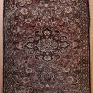 alte persischer Sarug, Braun-Rosé, florales Medaillon