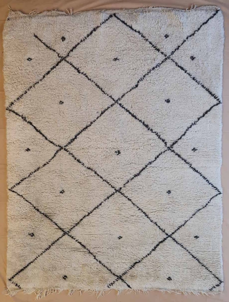 Barbateppich, creme, schwarzes Rautenmuster