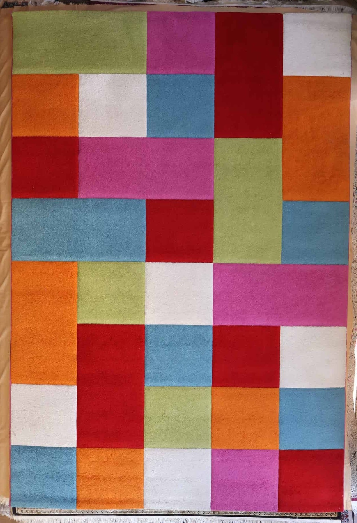 handaftteppich, bunt, geometrisches Karomuster